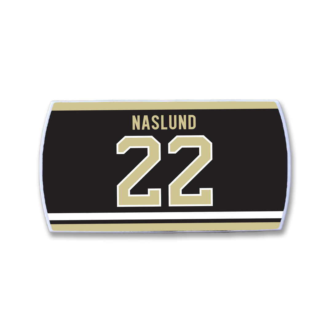 A ZippyBack™ black nameplate with Markus Näslund&
